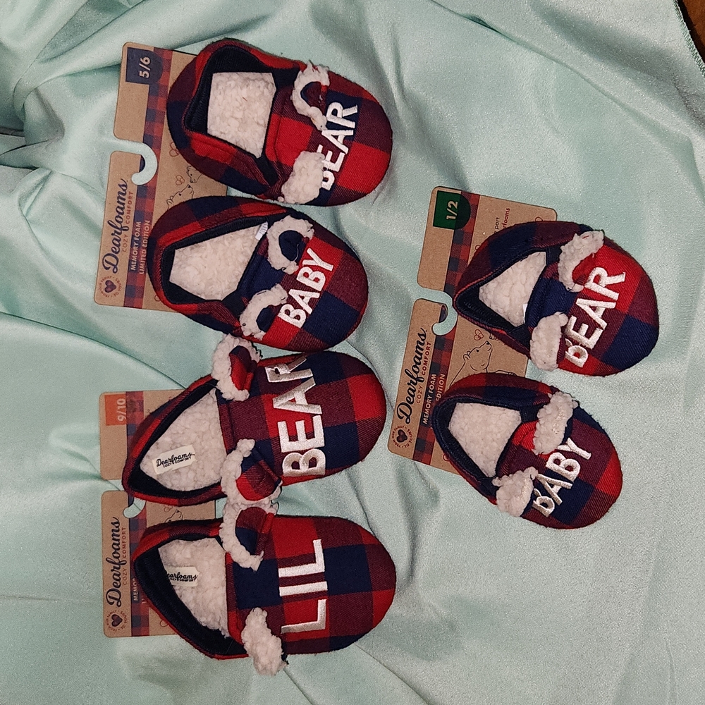 Bundle of DEARFOAM Slippers